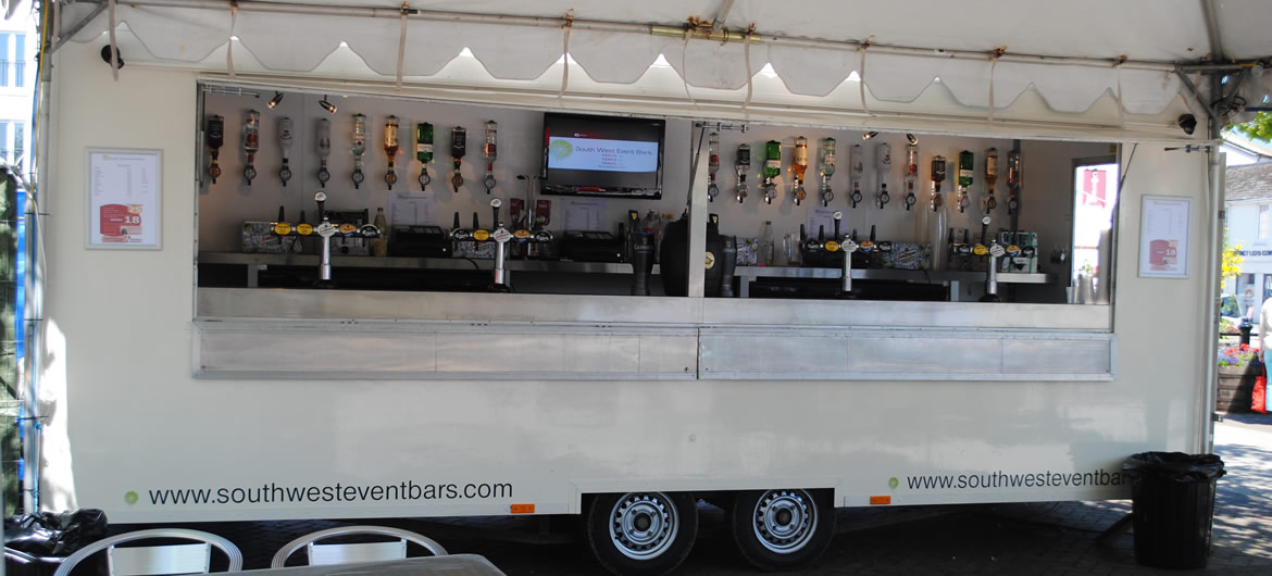 Our high output Trailer Bar at Kingsbridge Fair Week